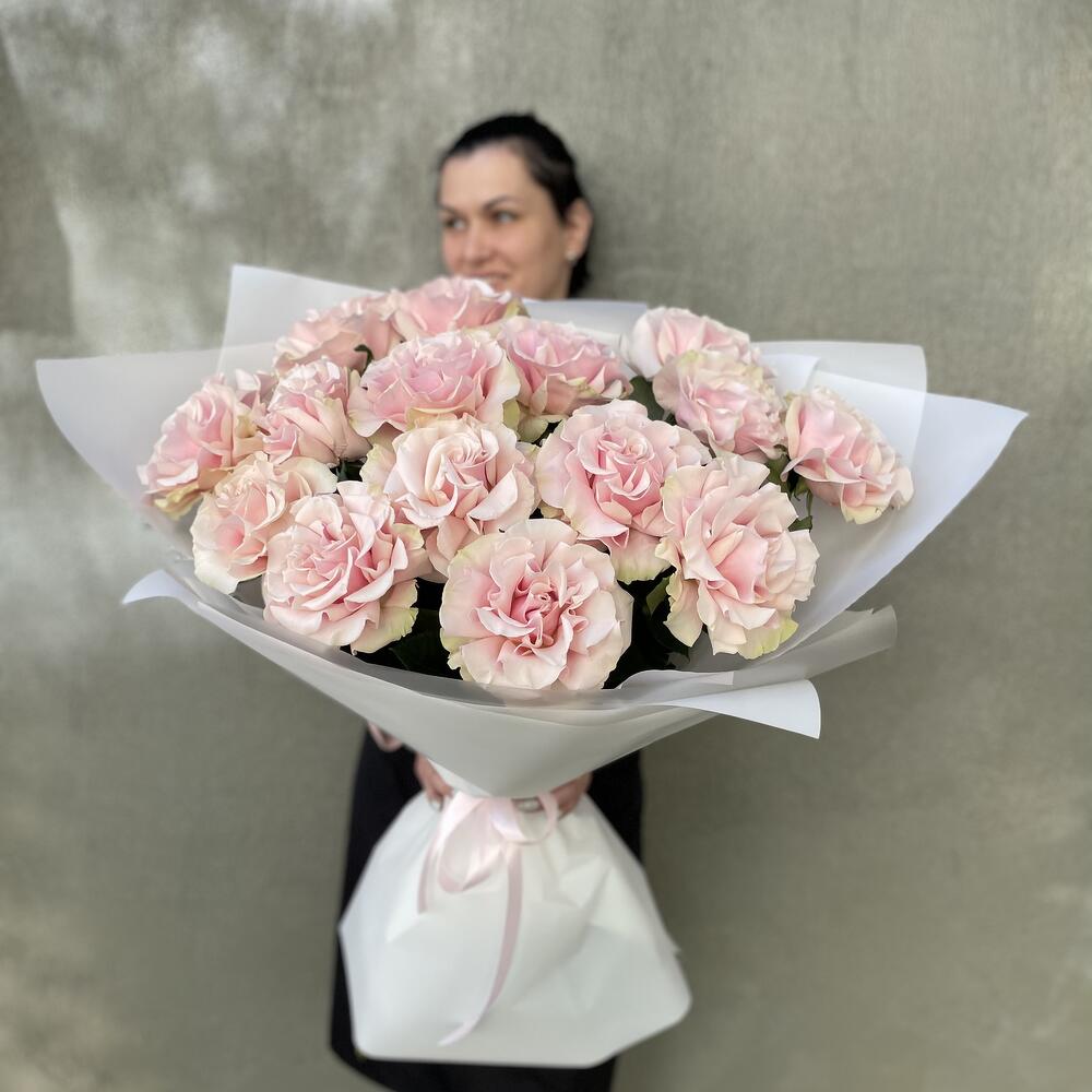 Букет 'Высоких' Французских роз XXL