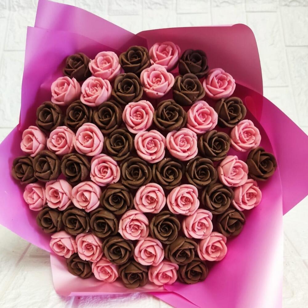 Букет из шоколадных роз